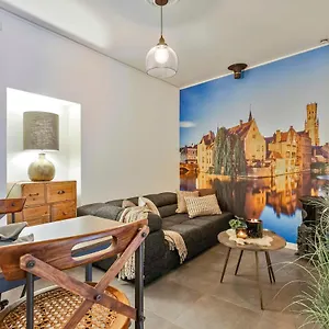 Herberg Huswell - Charming Getaway In The Historical Center, Brugge